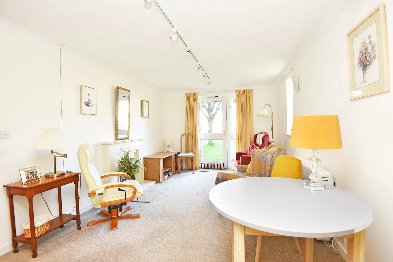 The Adelphi Cold Bath Road, Harrogate, HG2, photo 3