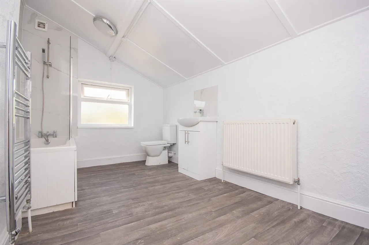 Station Road, Kettering, NN14, photo 7