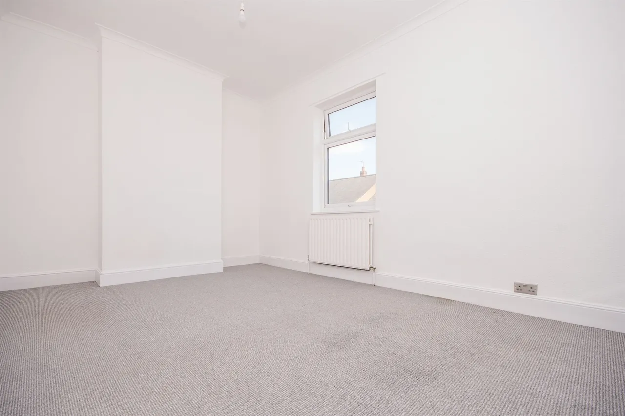 Station Road, Kettering, NN14, photo 8