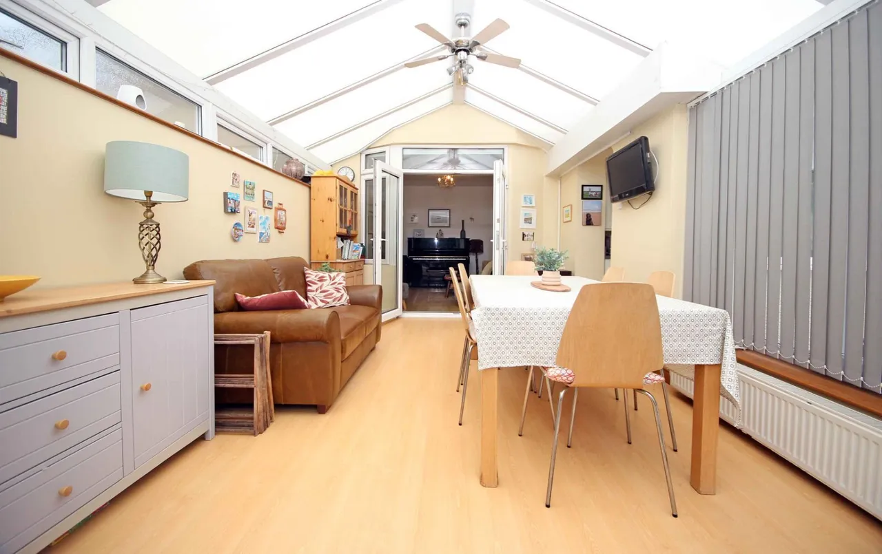 Penrhos Road, Bangor, LL57, photo 13
