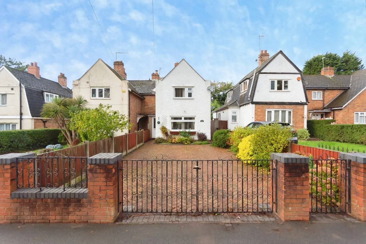 3 bed house for sale, Yardley Wood Road, Birmingham, B13