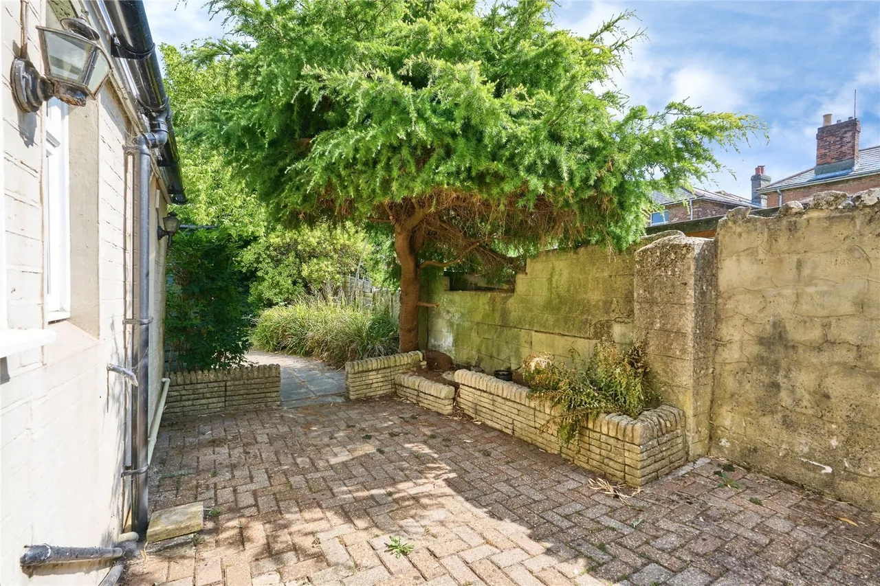 Park Road, Ryde, PO33, photo 8