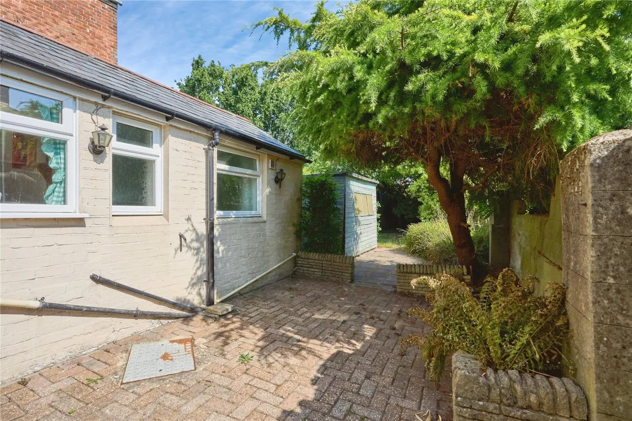 Park Road, Ryde, PO33, photo 9