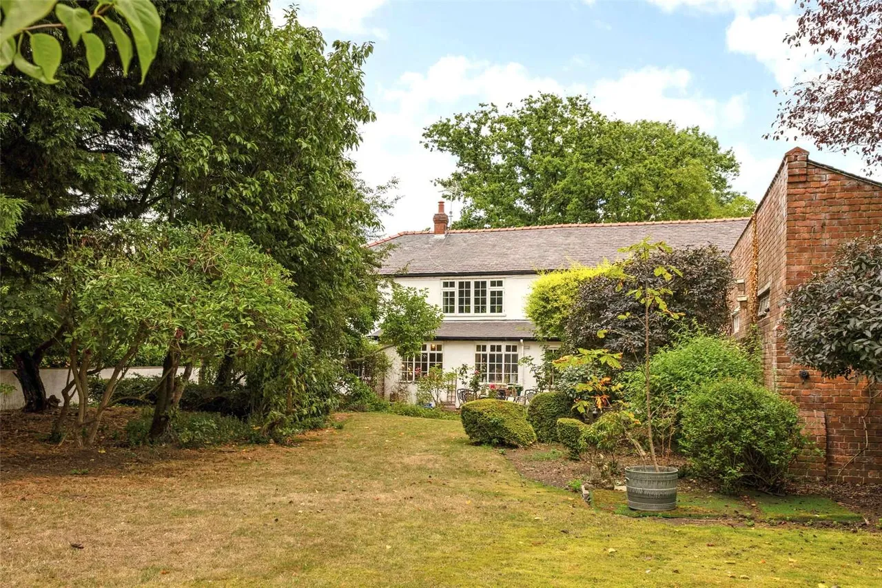 Aldford Road, Huntington, Chester, Cheshire, CH3 6EA, photo 10