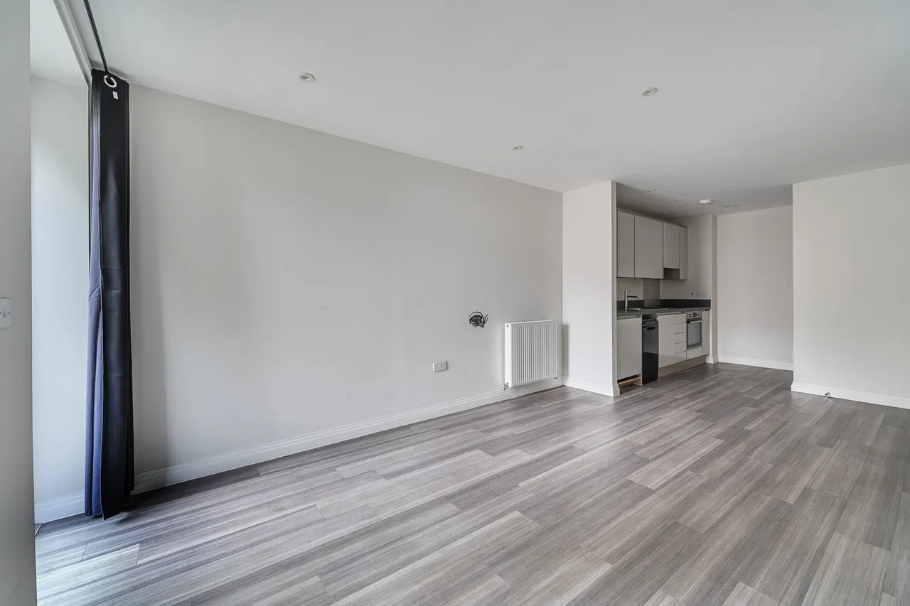 Harefield Road, Uxbridge, UB8, photo 9