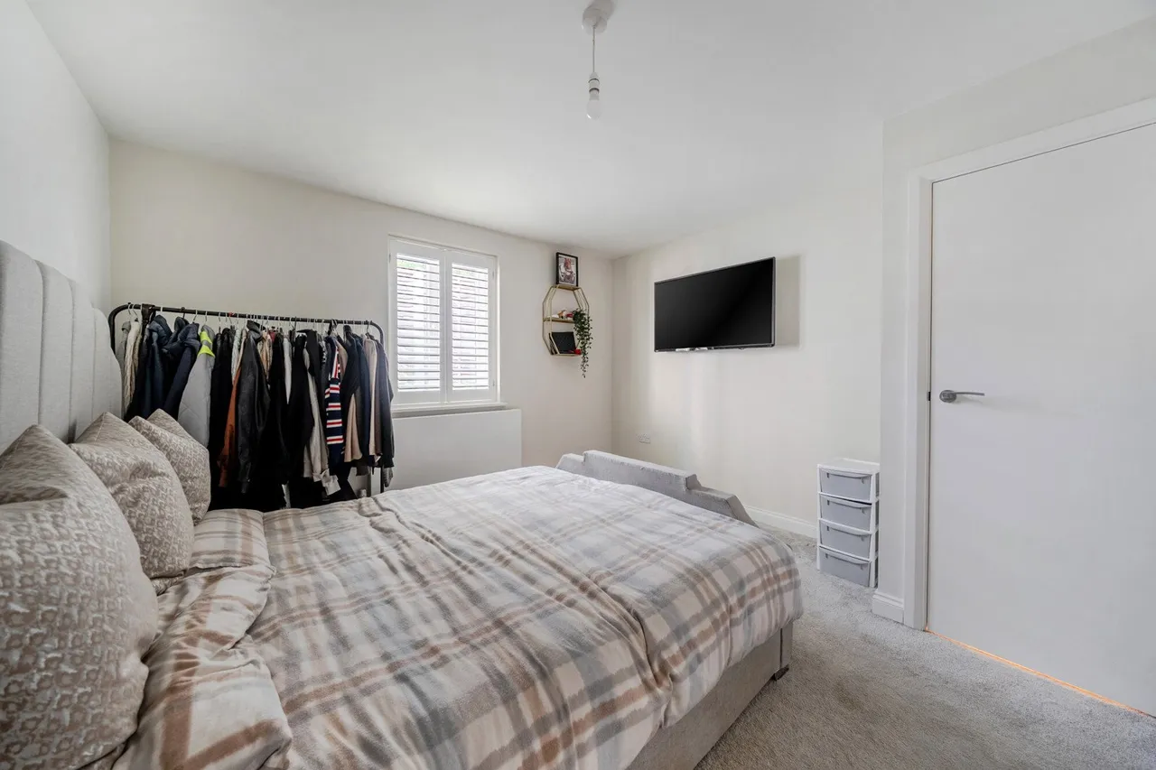 Framlingham Crescent, SE9, photo 16