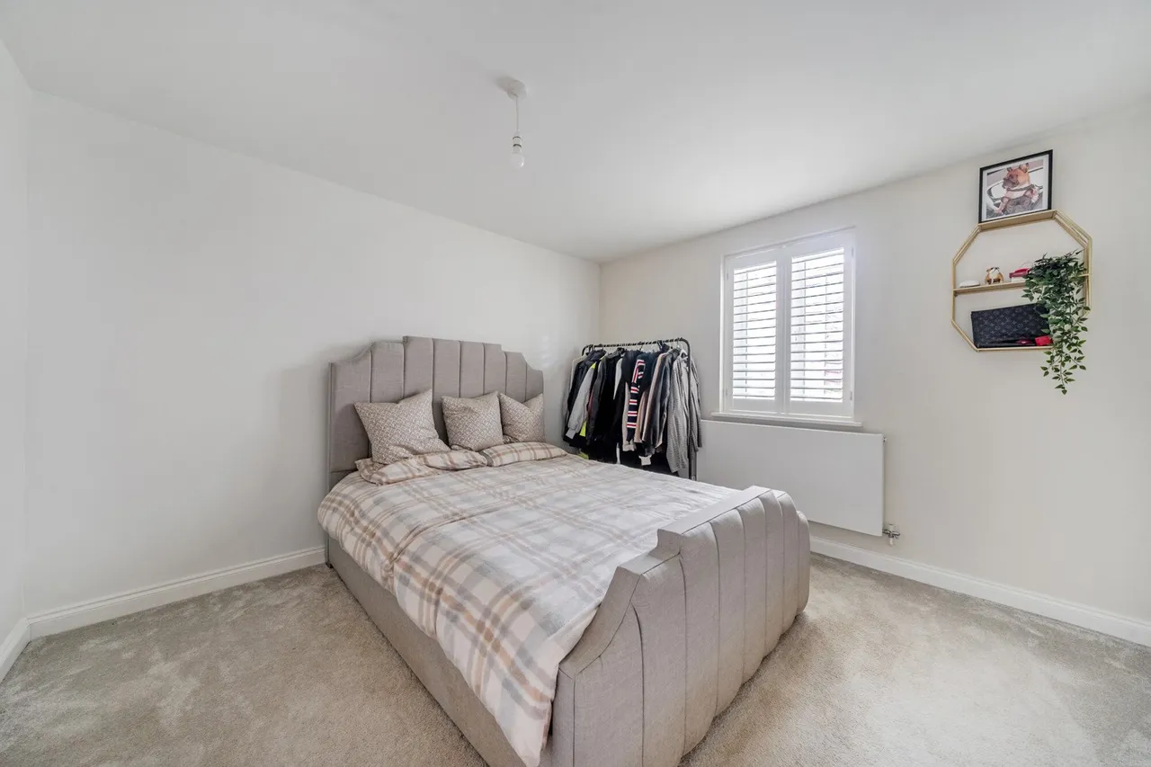 Framlingham Crescent, SE9, photo 8