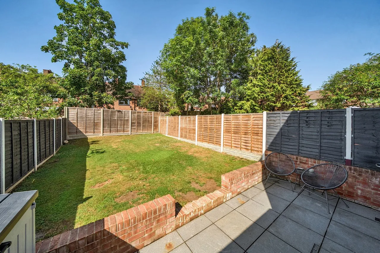Framlingham Crescent, SE9, photo 12