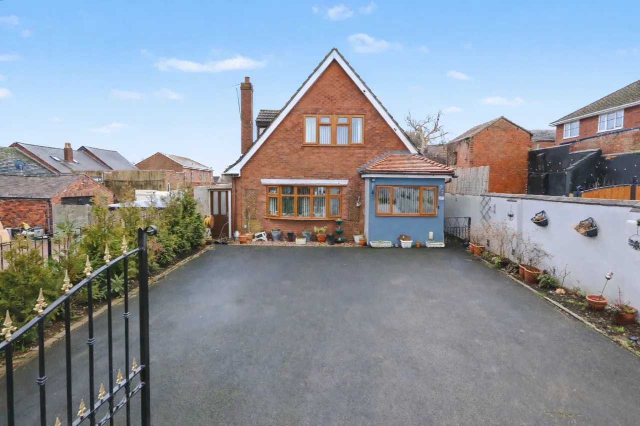 Greenheath Road, Cannock, photo 23