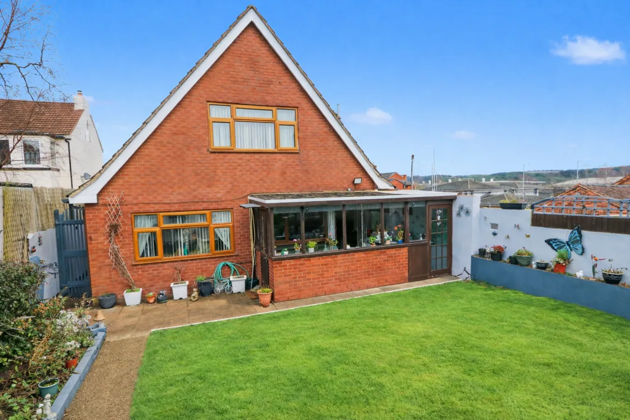 Greenheath Road, Cannock, photo 22