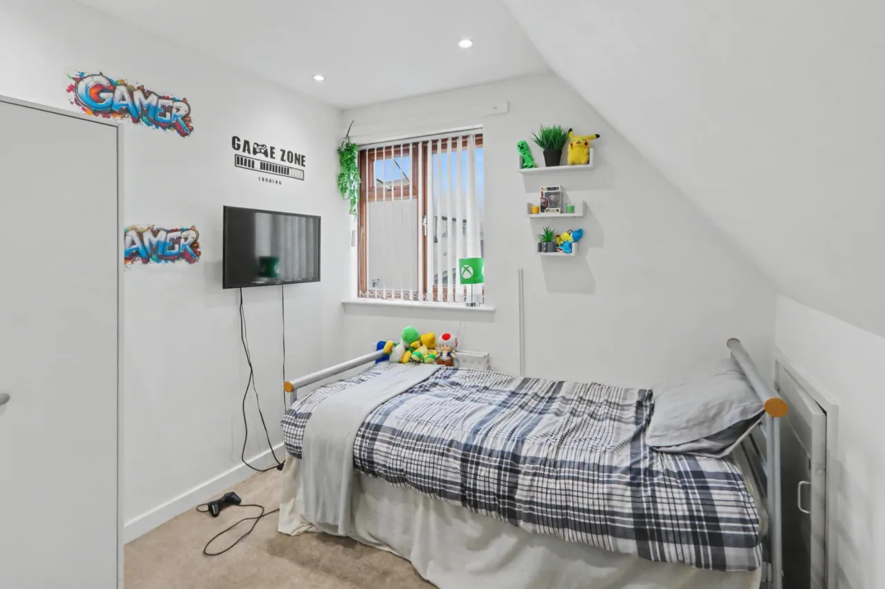 Greenheath Road, Cannock, photo 17