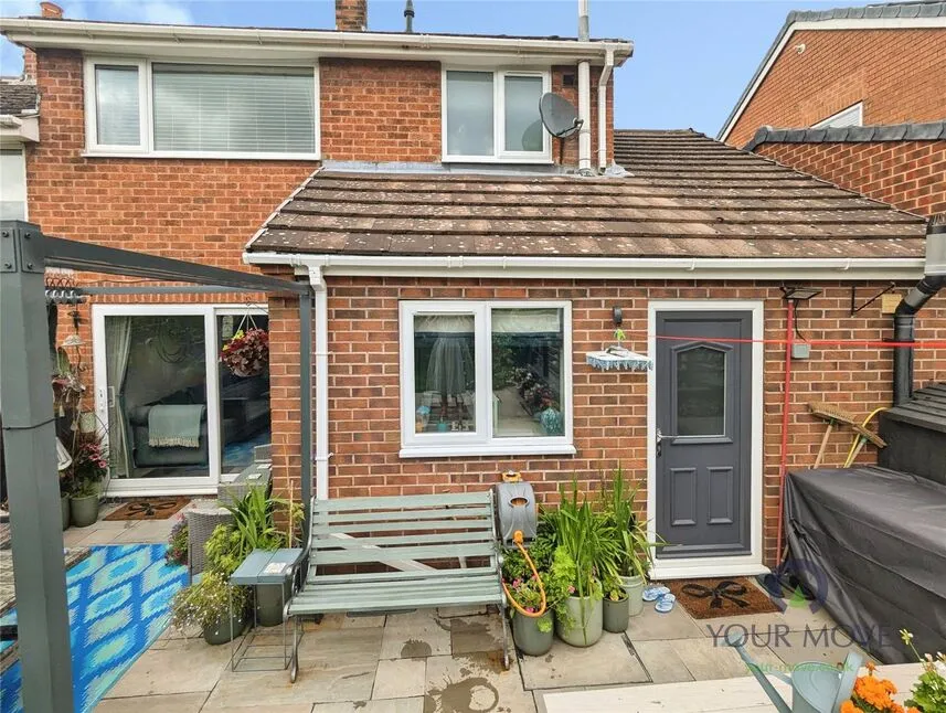 Longhill Rise, Kirkby-in-Ashfield, Nottinghamshire, NG17, photo 12