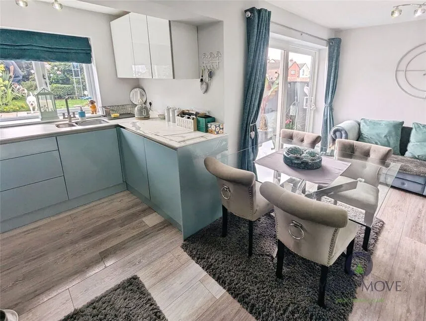 Longhill Rise, Kirkby-in-Ashfield, Nottinghamshire, NG17, photo 2