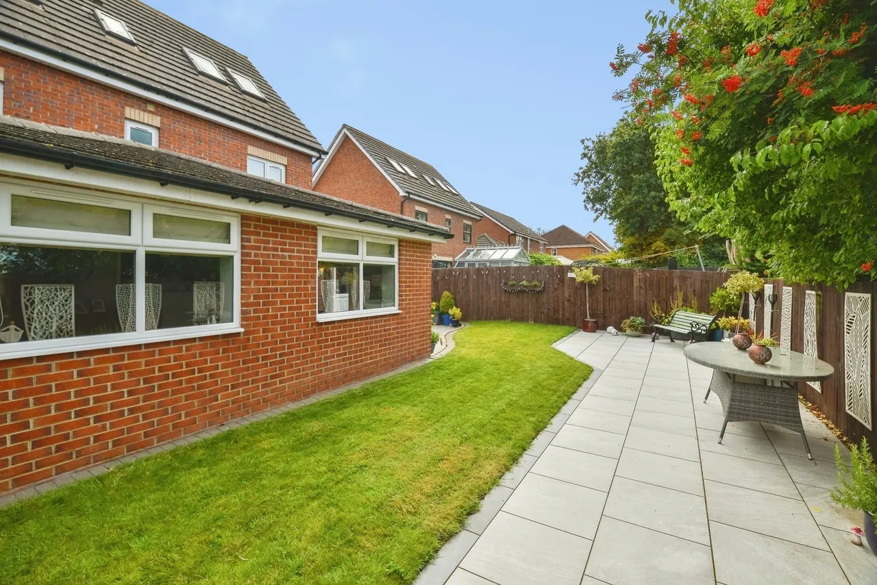 Finchlay Court, MIDDLESBROUGH, Cleveland, TS5, photo 17