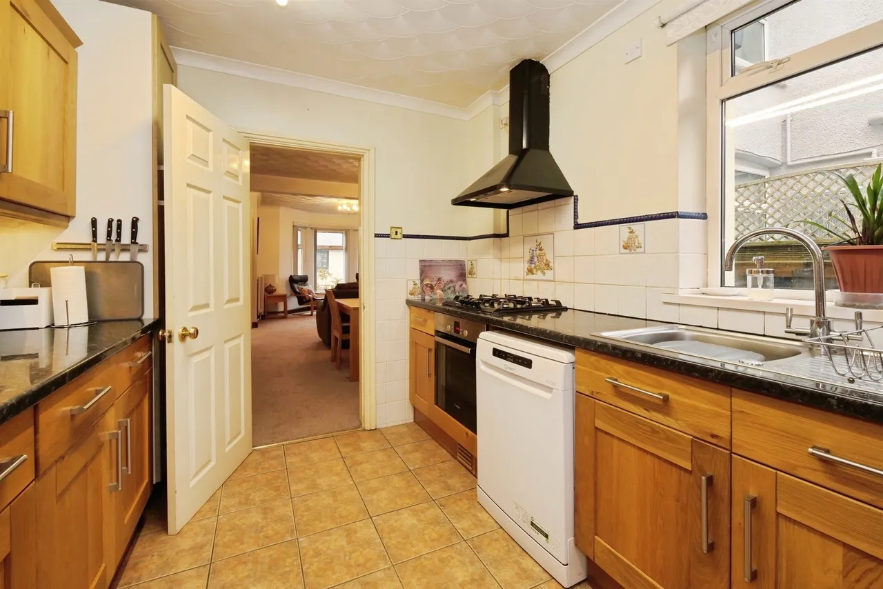 Richmond Road, Abertillery, NP13, photo 20