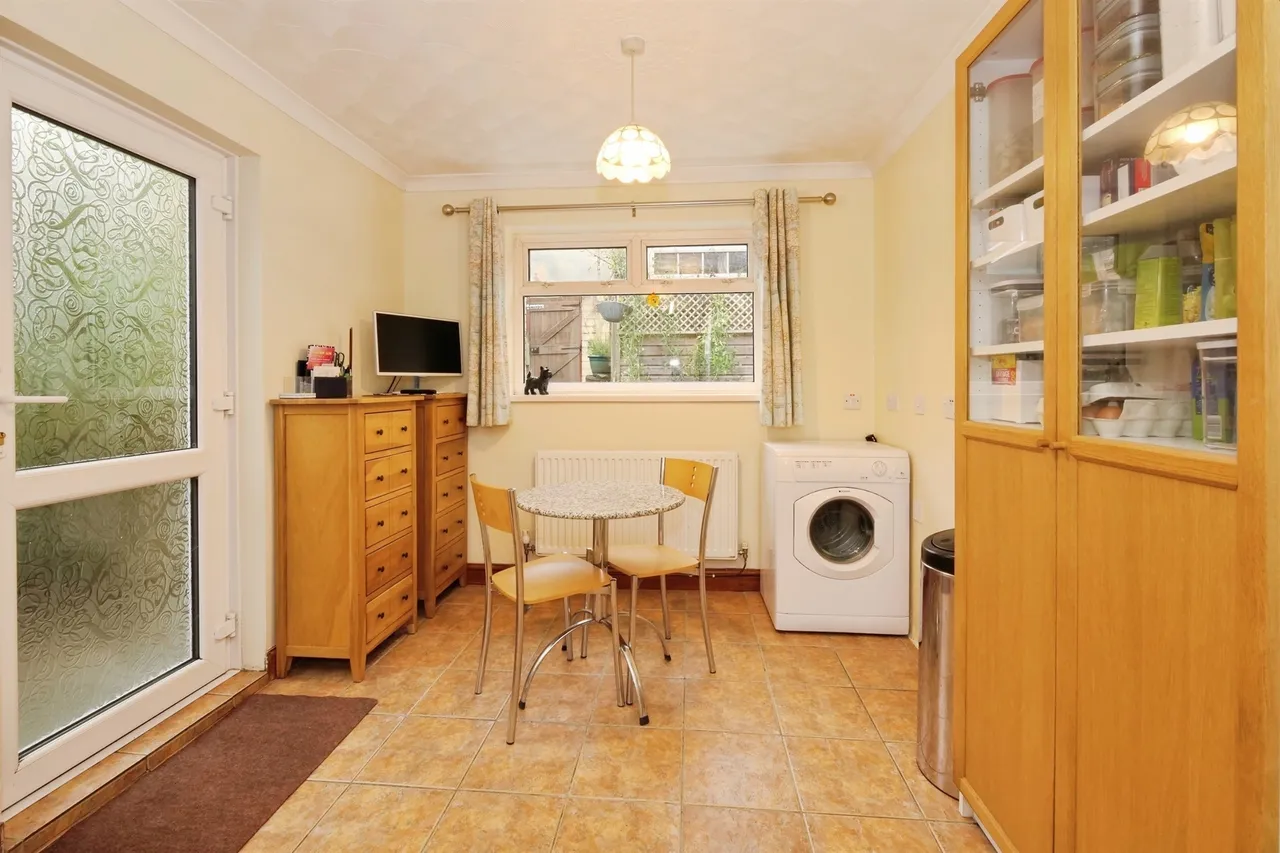 Richmond Road, Abertillery, NP13, photo 6
