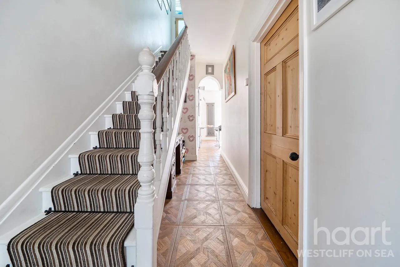 Recreation Avenue, Leigh-On-Sea, SS9, photo 5