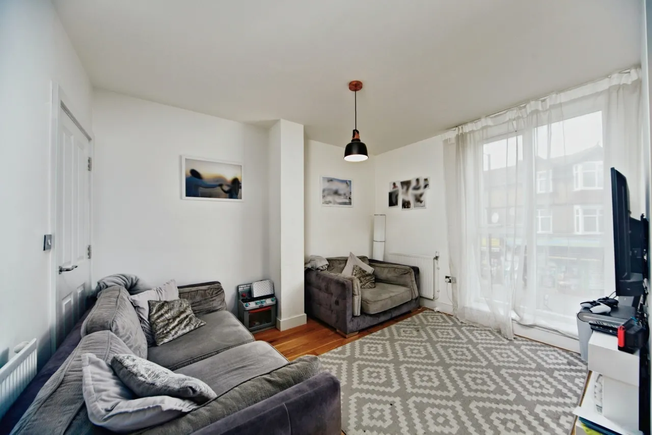 Sanderstead Road, South Croydon, CR2, photo 2