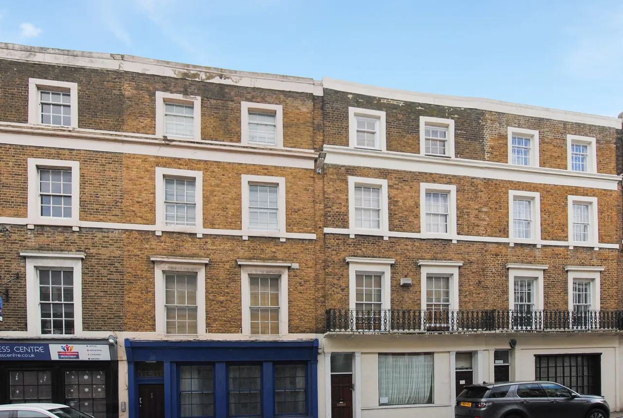 1 bed property for sale — Harmer Street, Gravesend, Kent, DA12 2AX