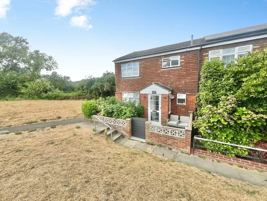 5 bed house to rent — Northview, Swanley, Kent, BR8