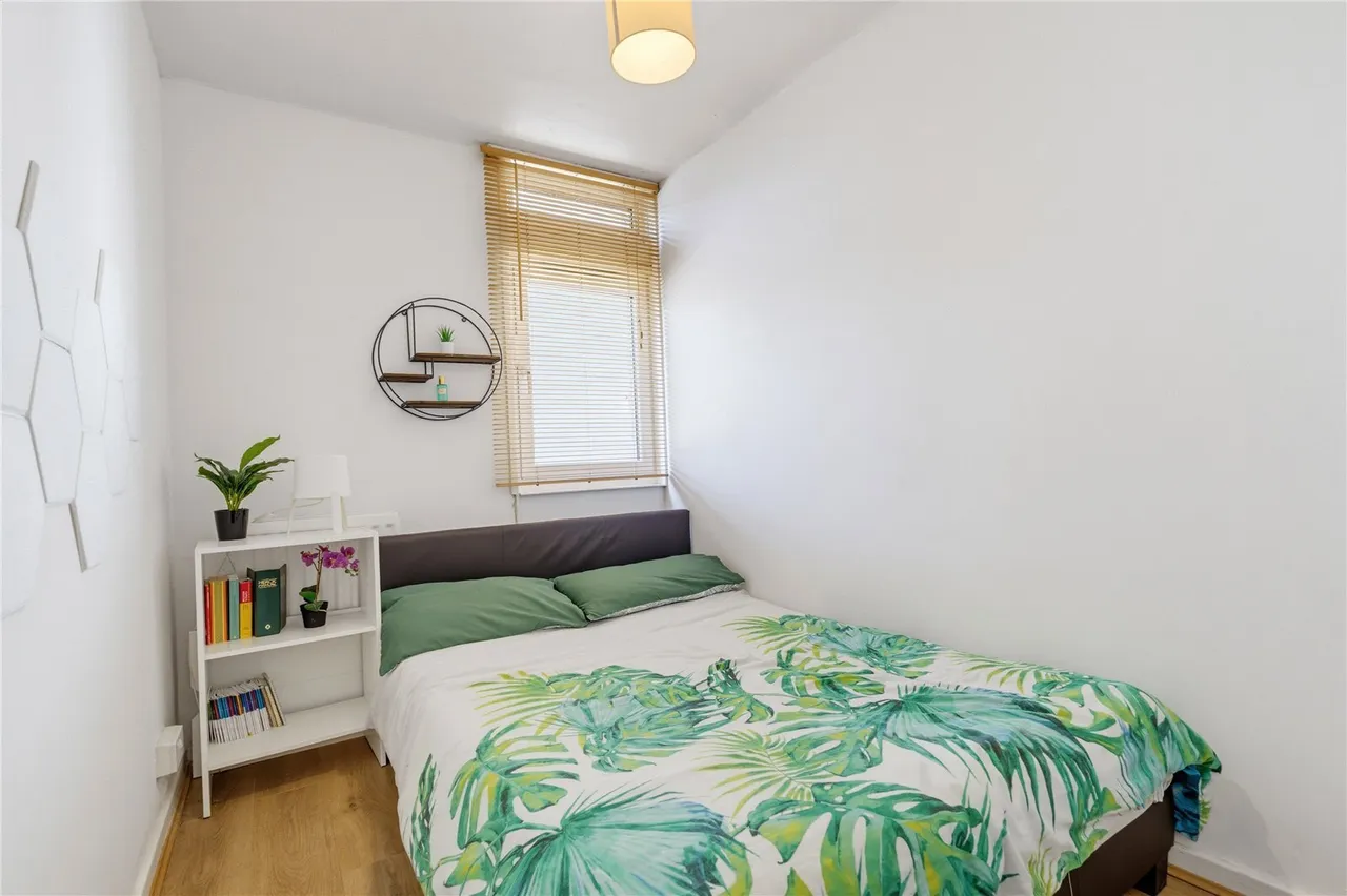 Cedars Road, London, SW4, photo 7