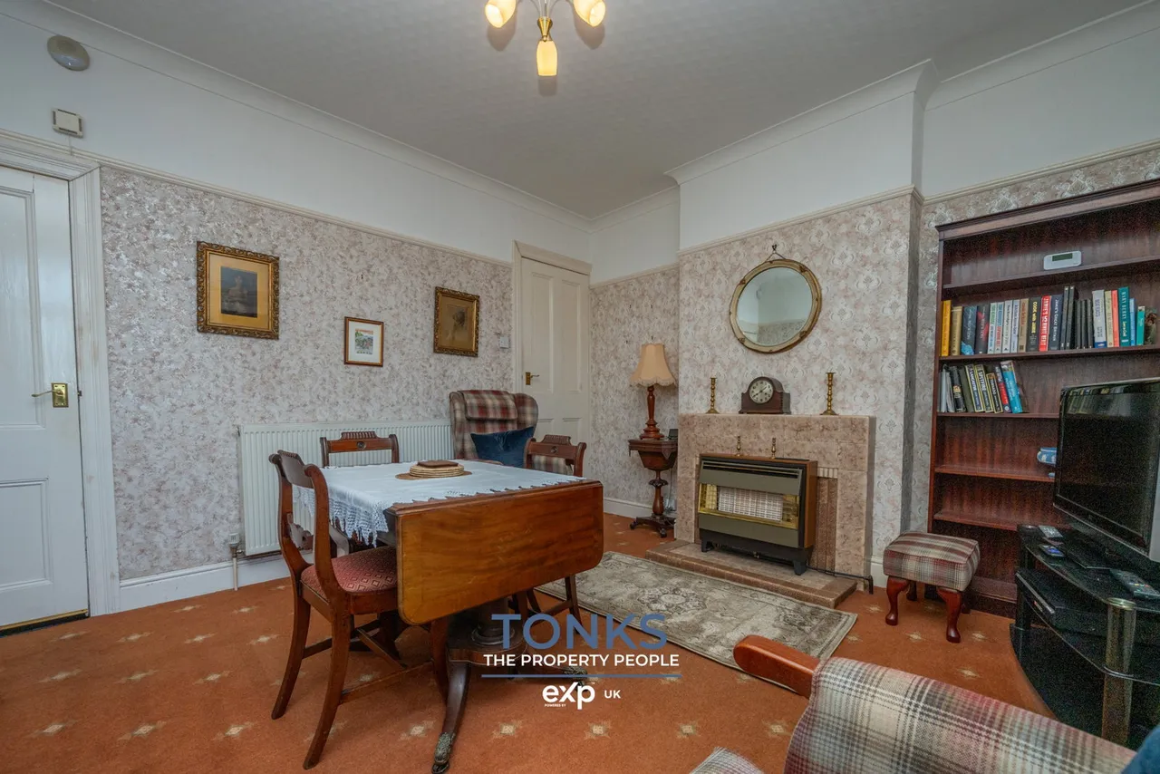 Highfield Road, Rowley Regis, B65, photo 7