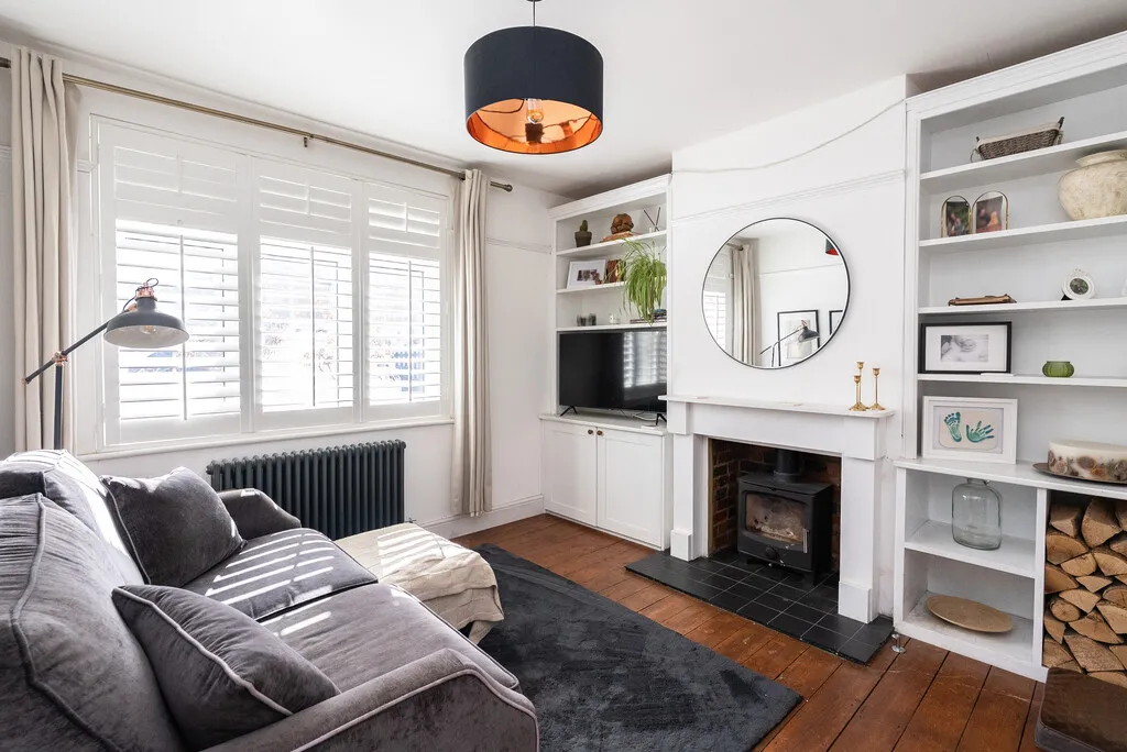 3 bed house for sale, Marlborough Road, Dorking, RH4