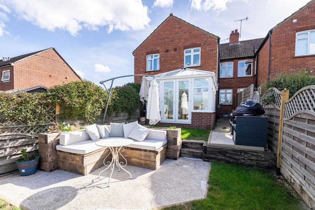 Marlborough Road, Dorking, RH4, photo 3