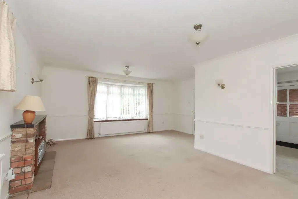Gingers Close, Aston Clinton, Buckinghamshire, HP22 5EE, photo 2