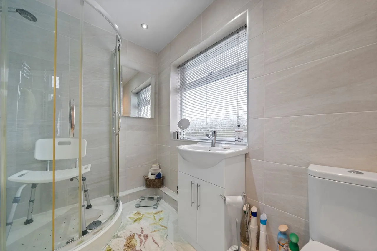 Hoylake Close, Leigh, WN7 3UG, photo 13