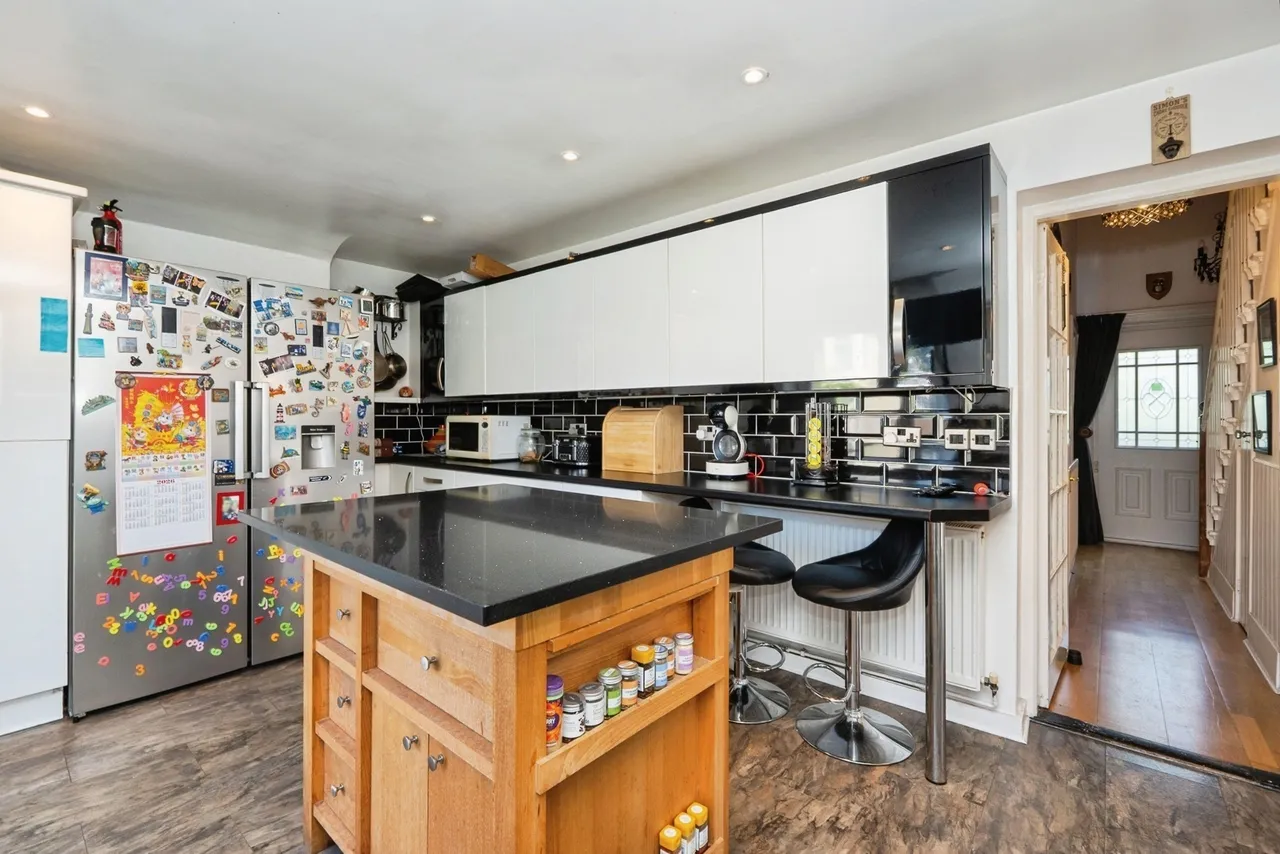 Folkestone Road, Dover, Kent, CT17, photo 5