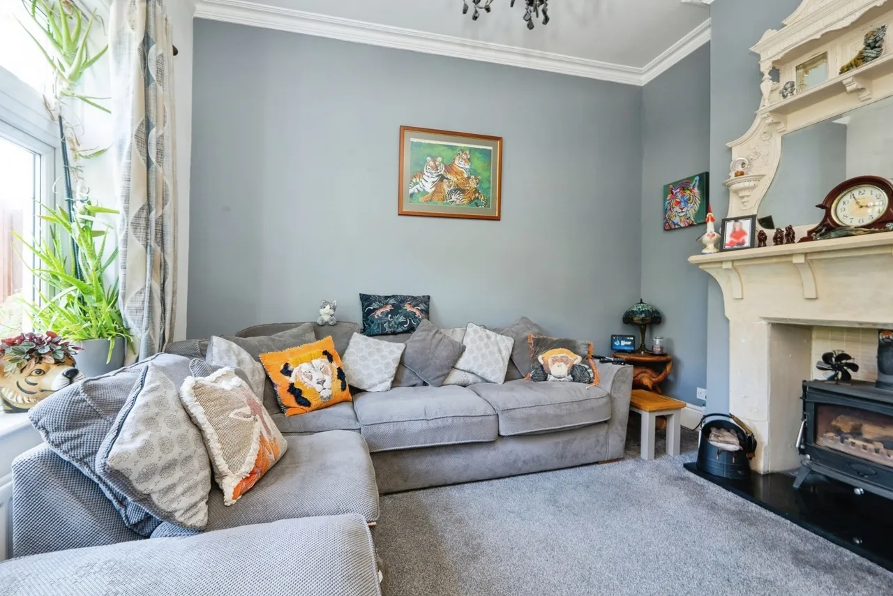 Folkestone Road, Dover, Kent, CT17, photo 4