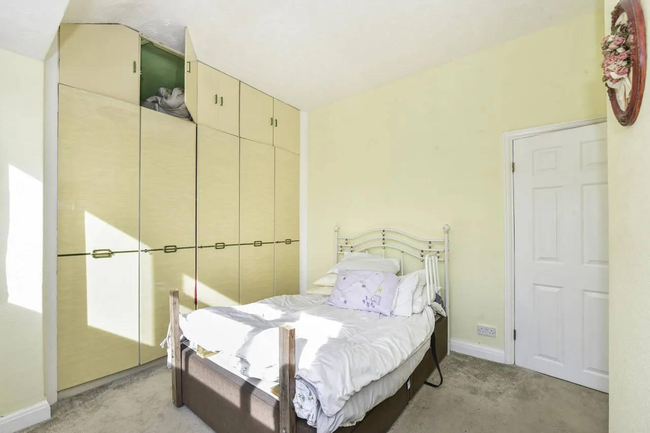 Ridgehill Avenue, Sheffield, S12, photo 14