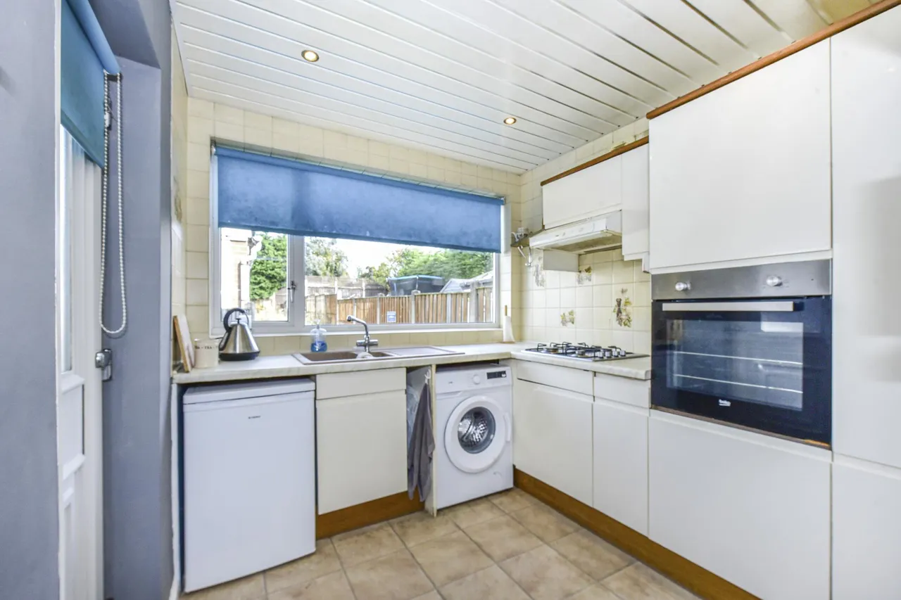 Ridgehill Avenue, Sheffield, S12, photo 12