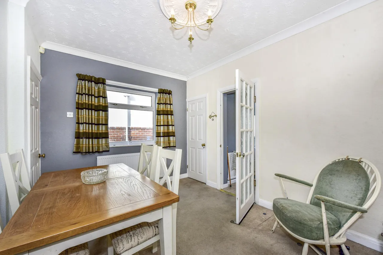 Ridgehill Avenue, Sheffield, S12, photo 10