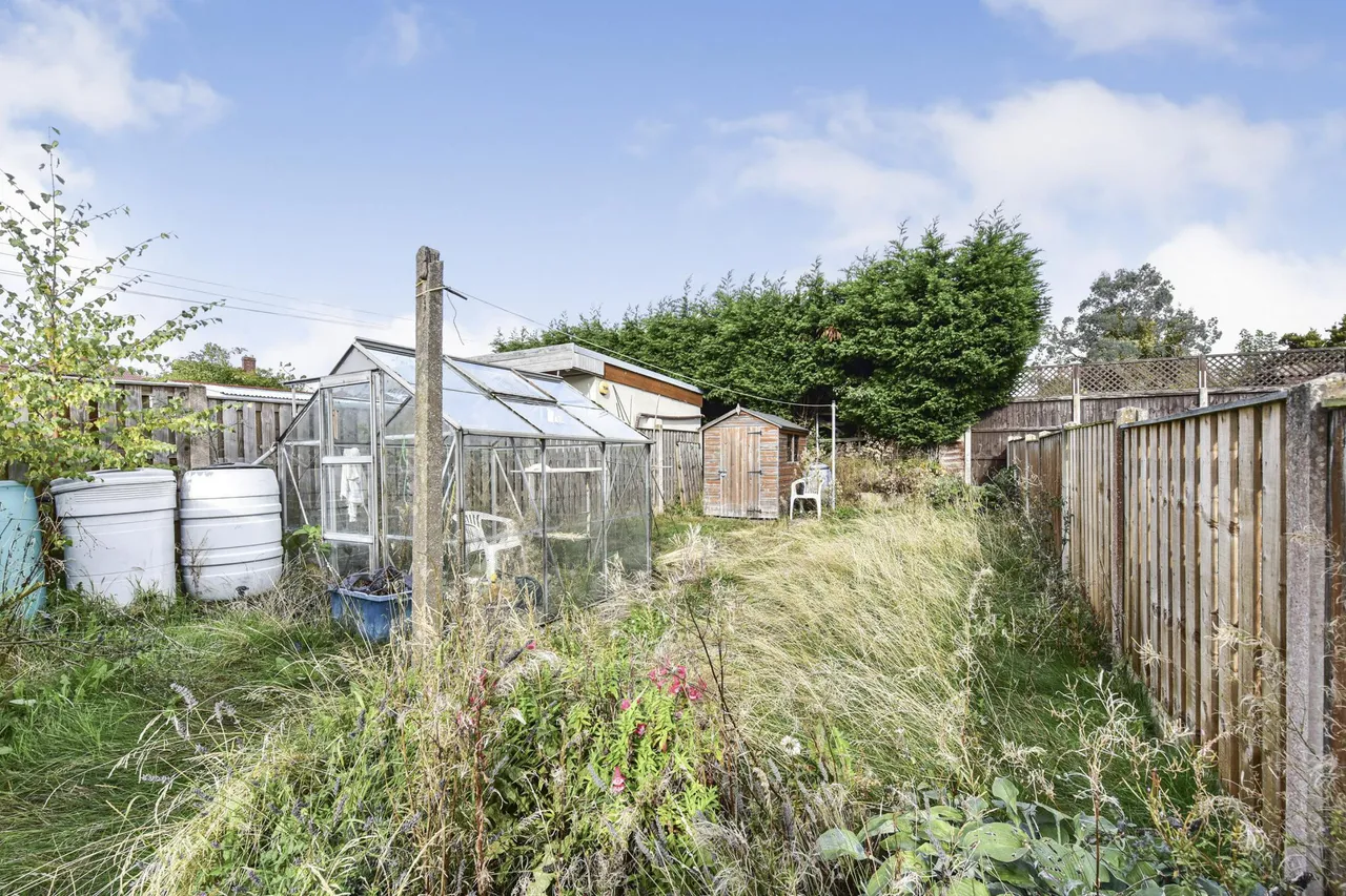 Ridgehill Avenue, Sheffield, S12, photo 21