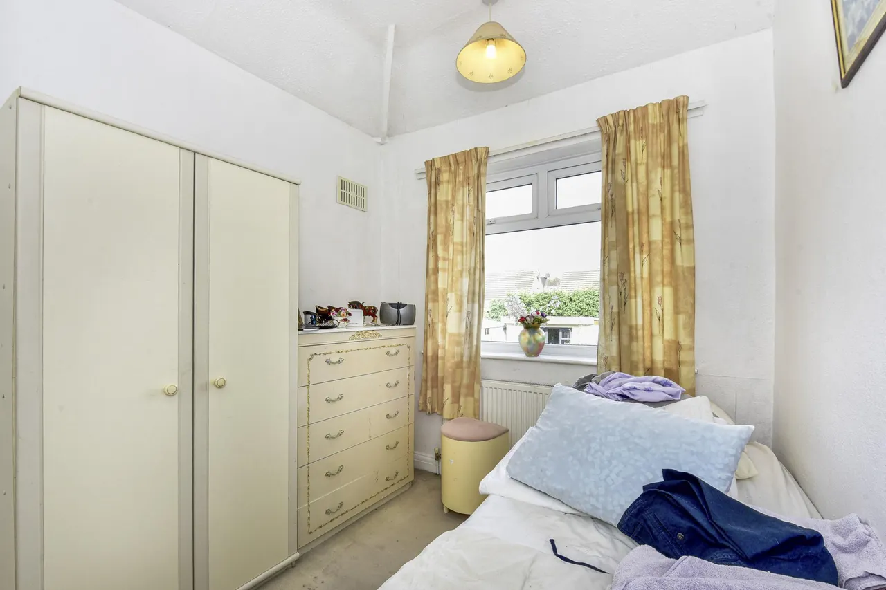 Ridgehill Avenue, Sheffield, S12, photo 16