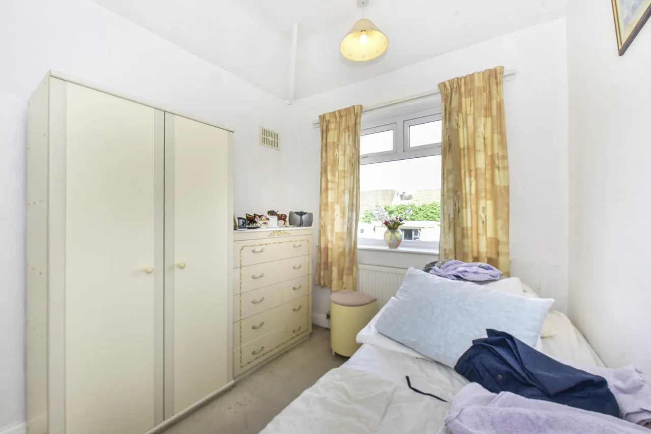 Ridgehill Avenue, Sheffield, S12, photo 3