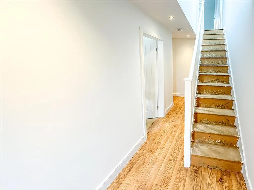 Minsthorpe Lane, South Elmsall, WF9, photo 6