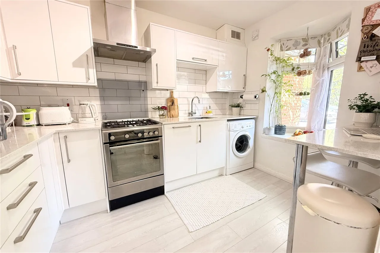 Academy Place, College Town, Sandhurst, Berkshire, GU47 0AB, photo 2