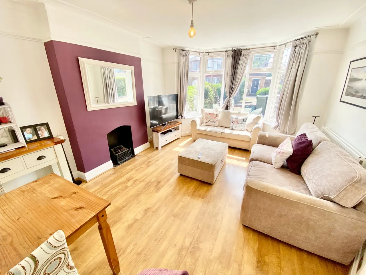 3 bed house for sale — Crummock Gardens, London, NW9 0DJ