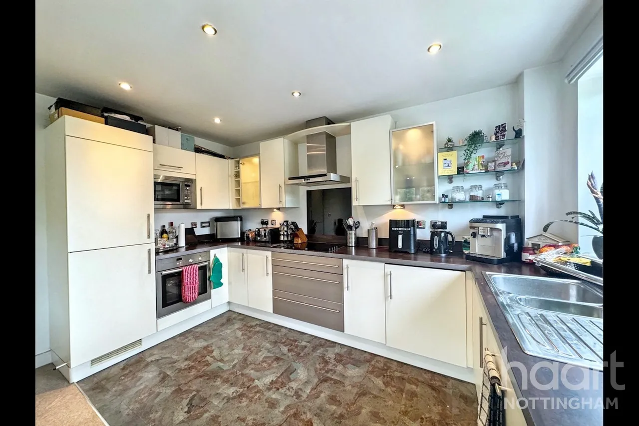 Castle Quay Close, Nottingham, NG7, photo 5
