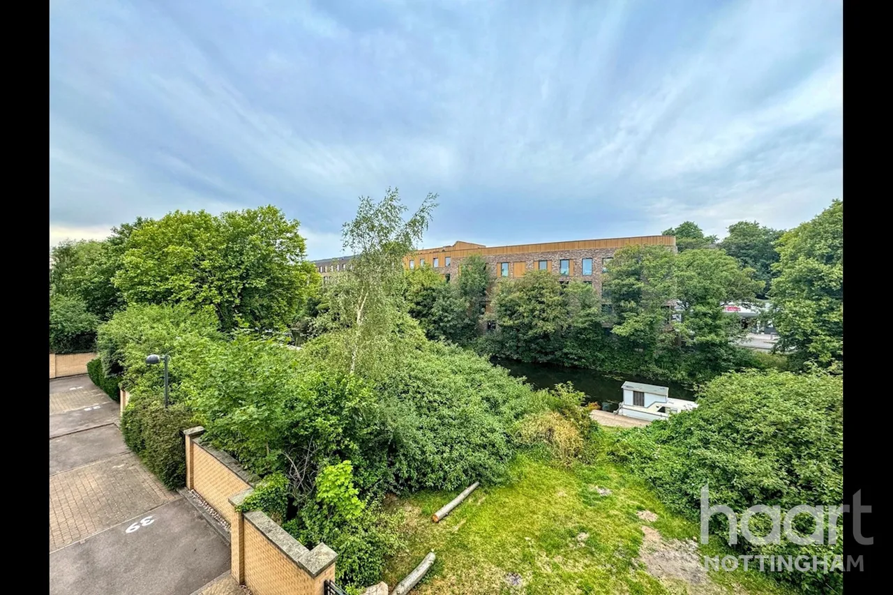 Castle Quay Close, Nottingham, NG7, photo 11