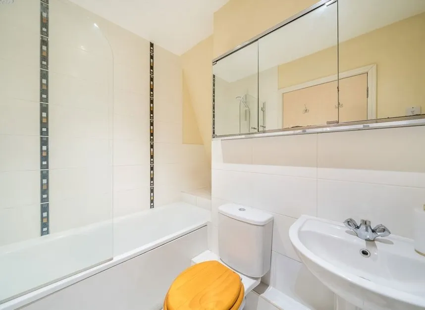 Garratt Lane, Earlsfield, SW17, photo 6