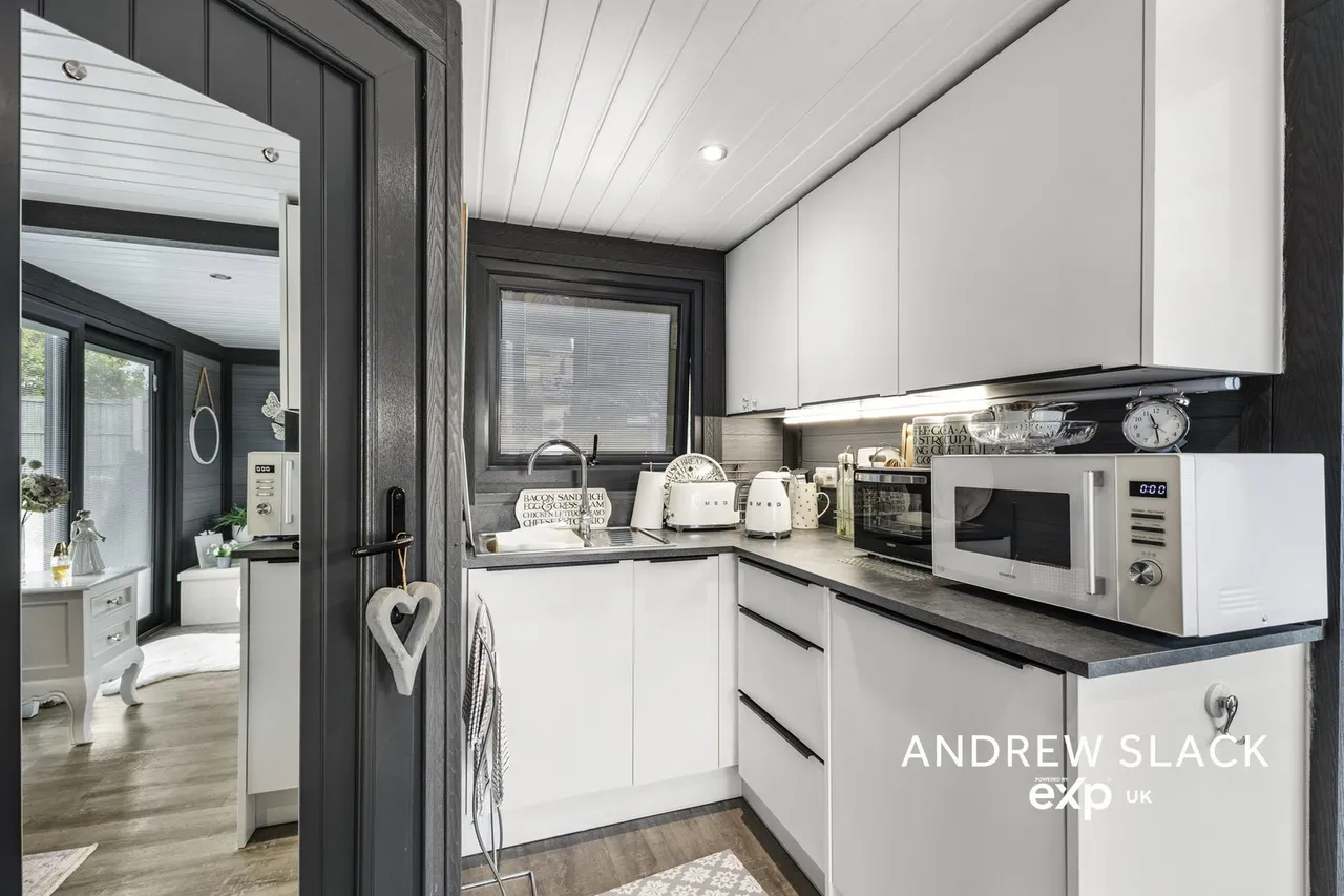 Abbott Road, Mansfield, NG19, photo 32