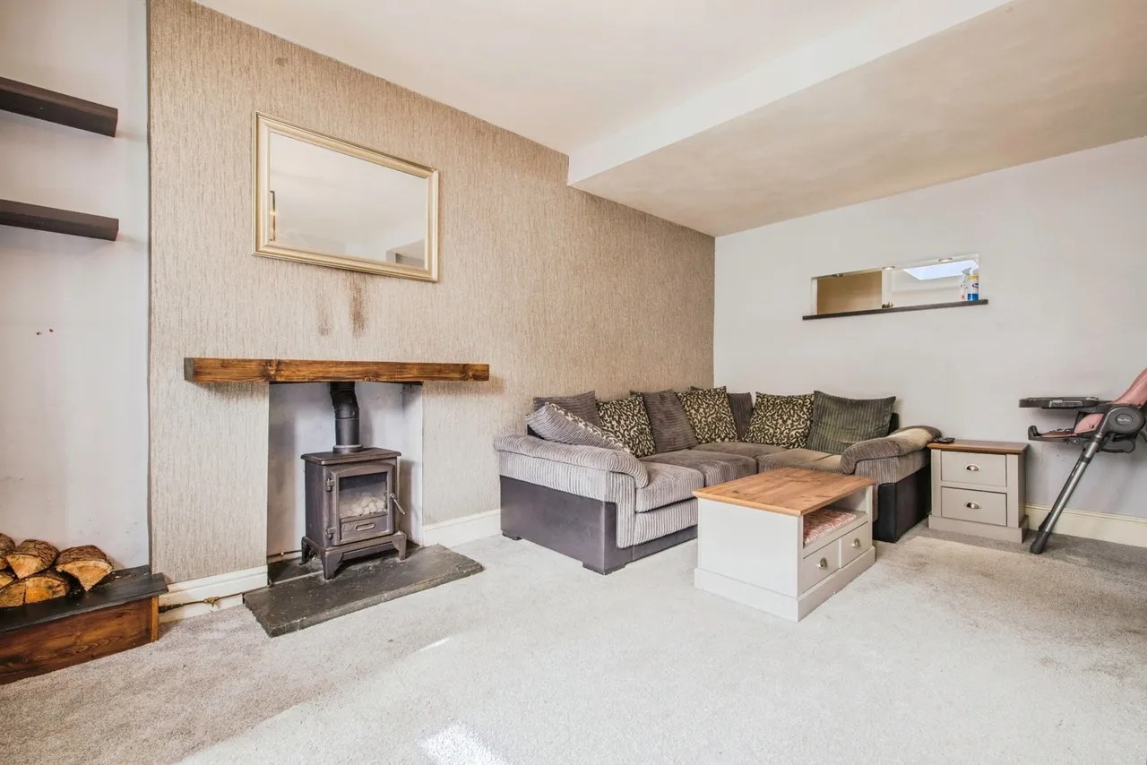 Heol, Fishguard, SA65, photo 2
