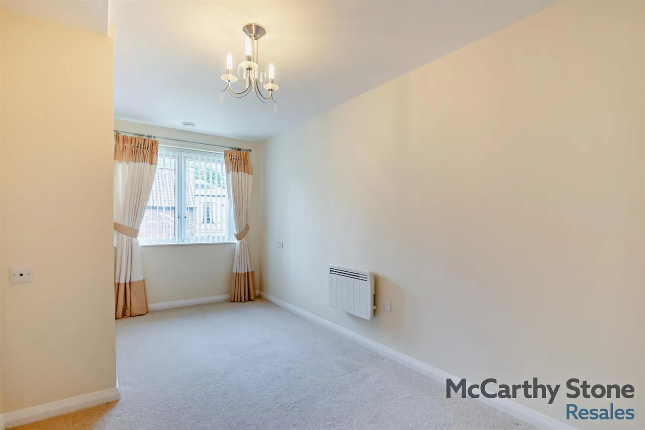 Malpas Road, Northallerton, DL7, photo 11