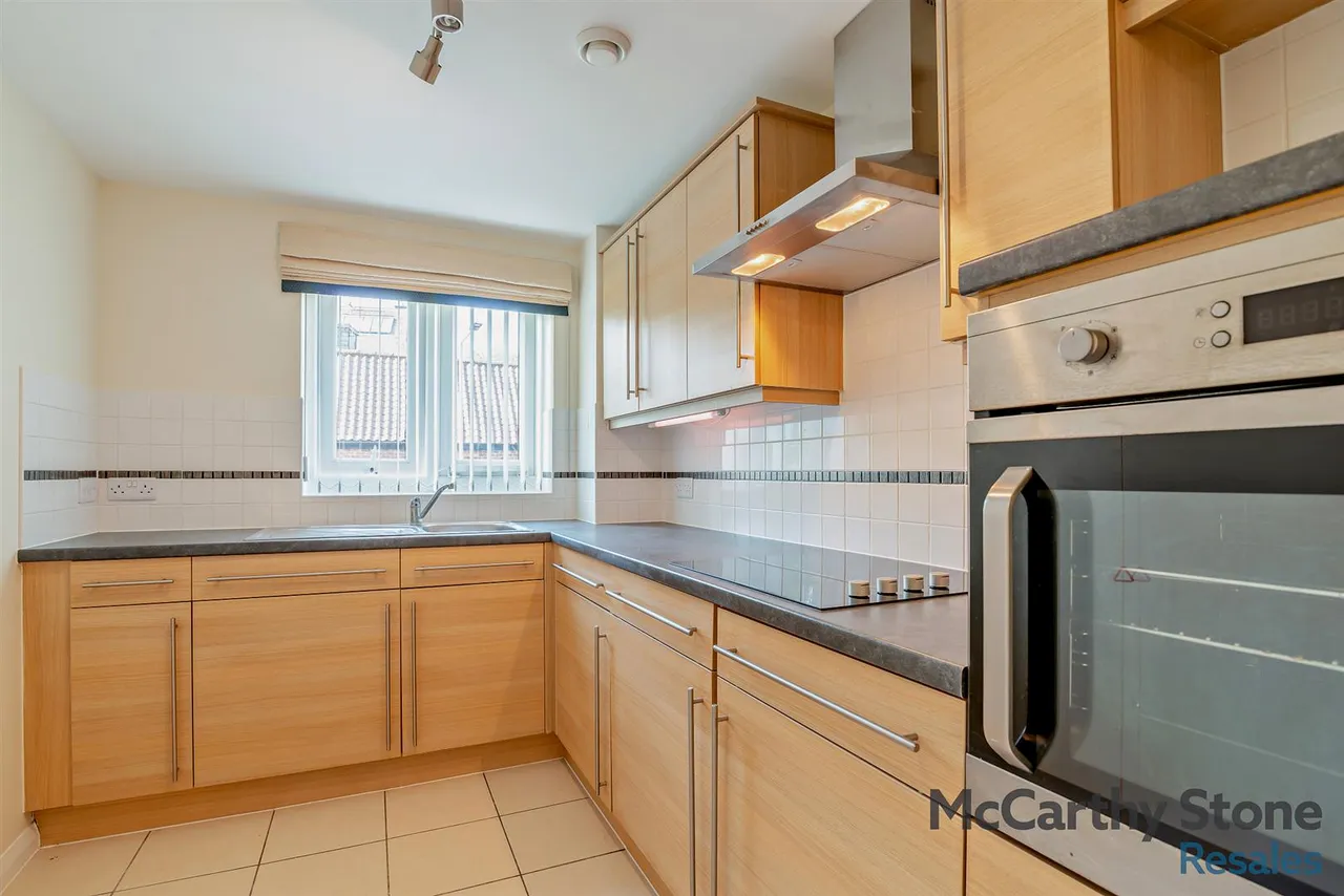 Malpas Road, Northallerton, DL7, photo 6