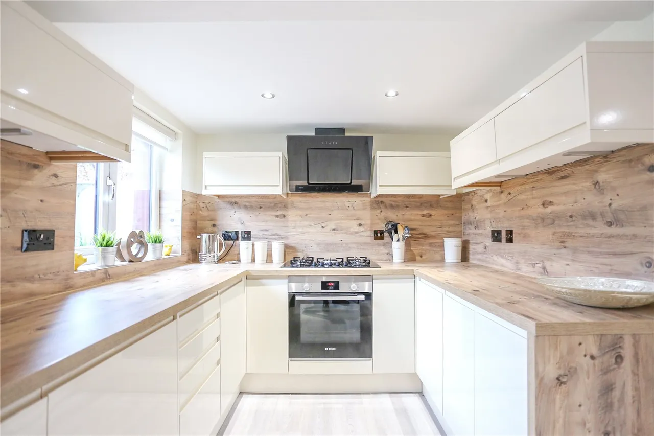 Parsonage Road, Heaton Moor, SK4, photo 3