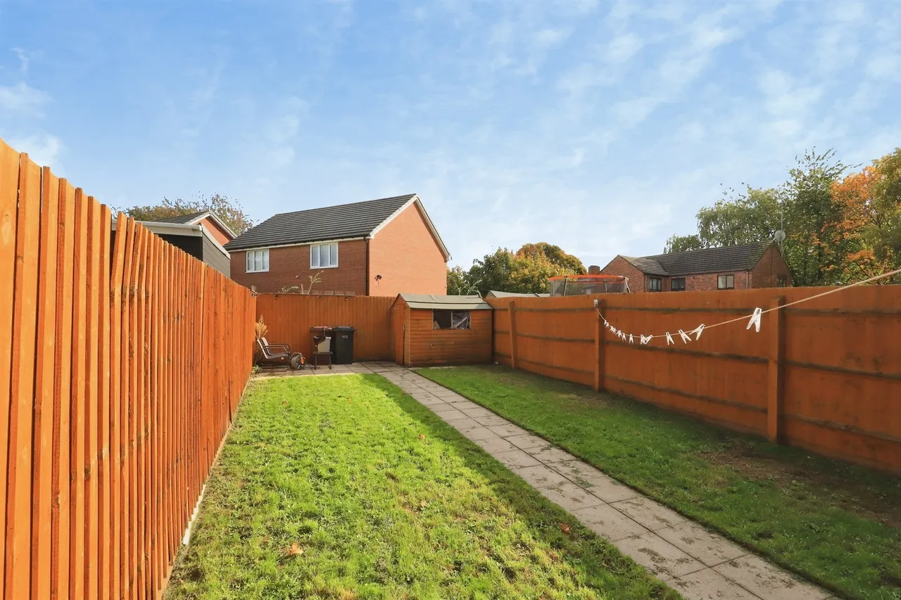 Chapel Street, Bilston, WV14, photo 17